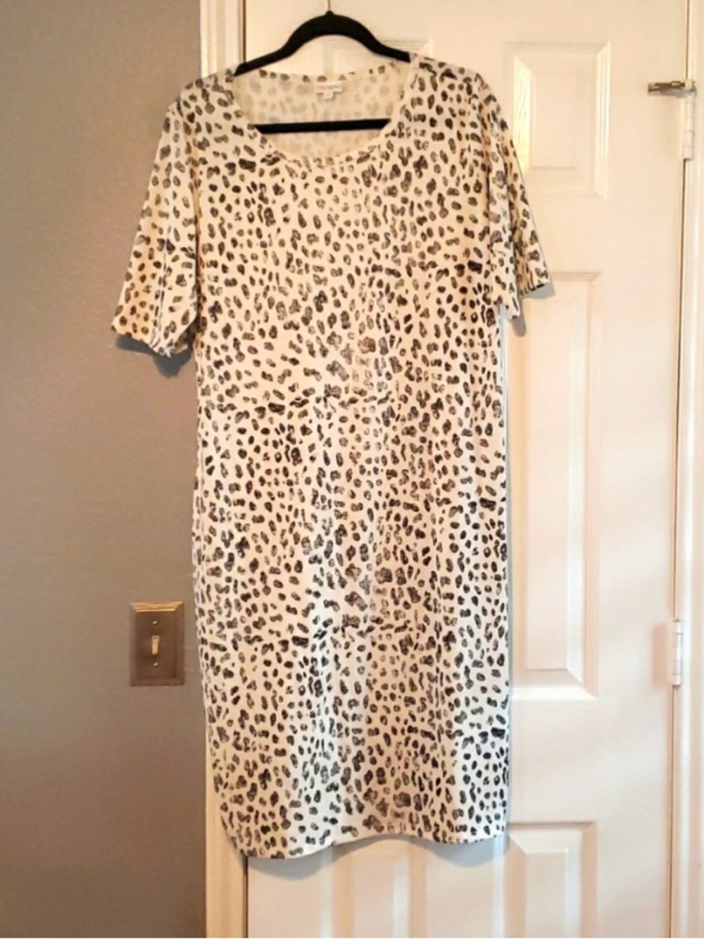 LuLaRoe Julia Black and White Leopard Print Midi Dress